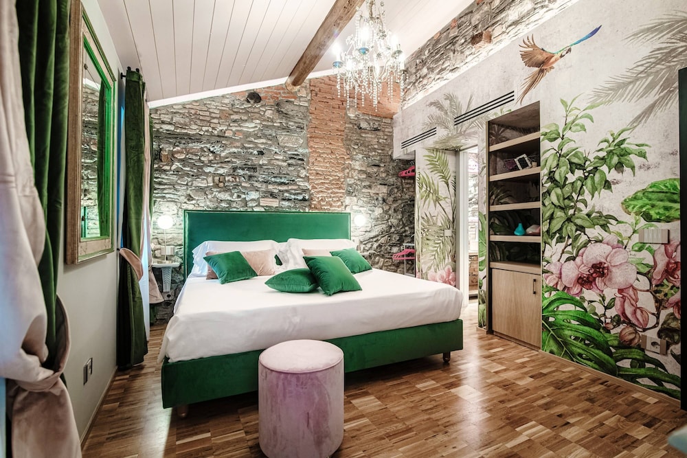 Royal Double Room