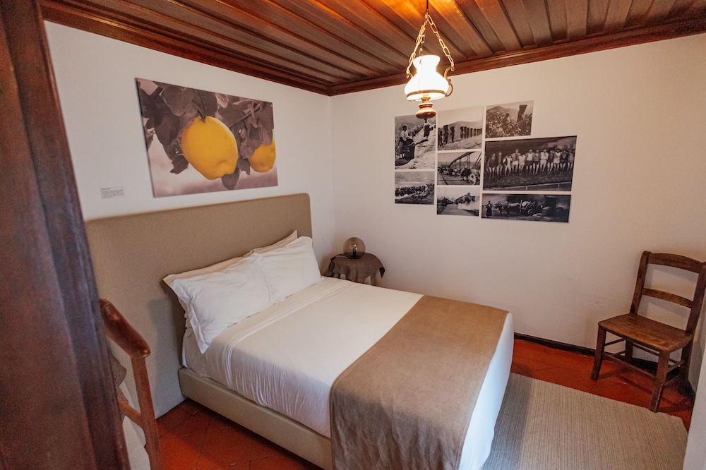Standard Apartment, 2 Bedrooms - Photo 2