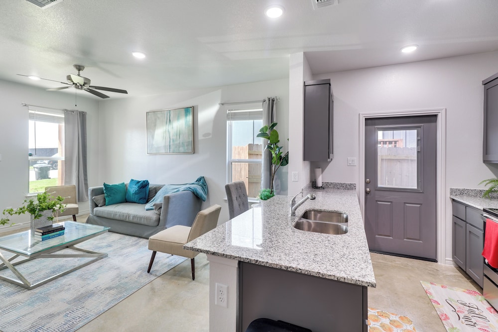 House (3 Bedrooms) photo 2