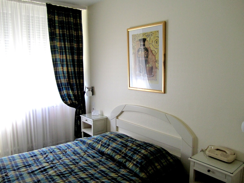 Double Room - Photo 3
