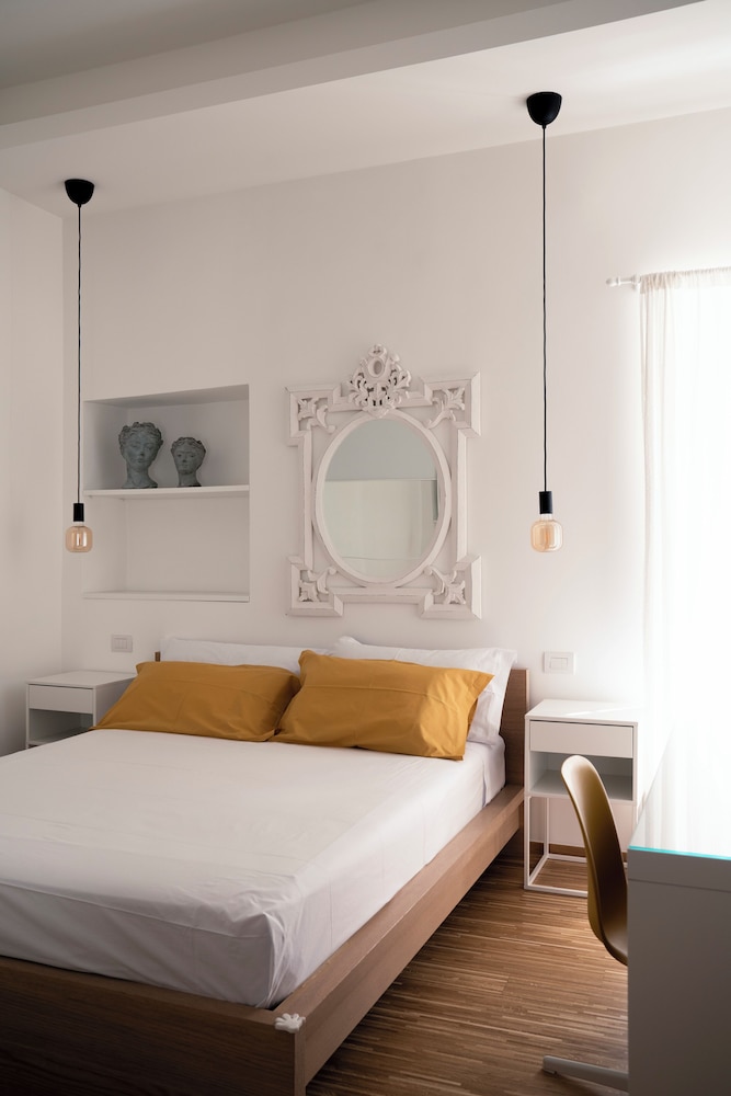 Exclusive Apartment photo 2