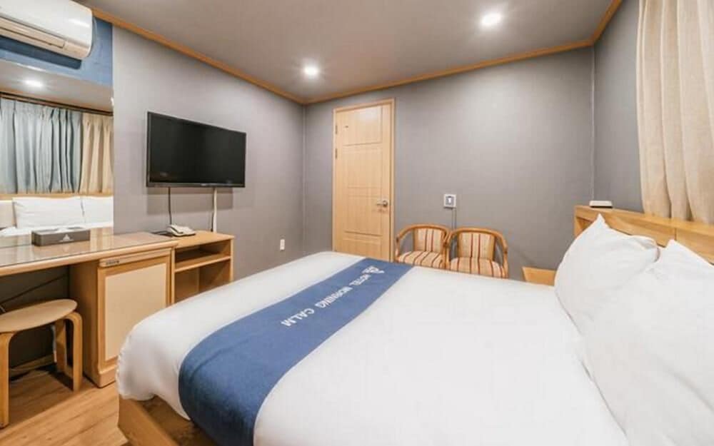 Double Room - Photo 2