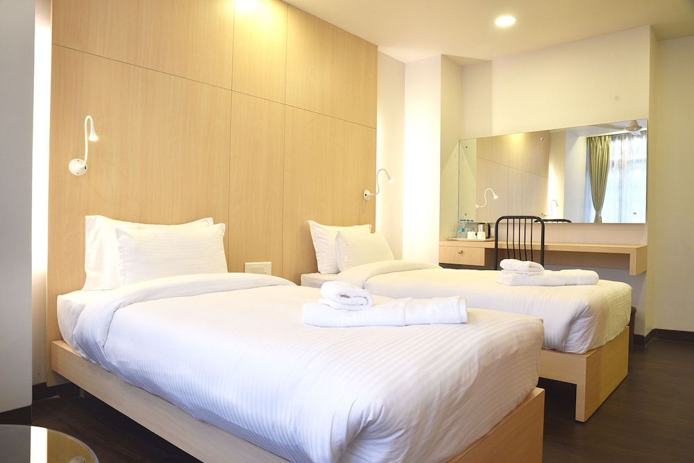 Deluxe Twin Room photo 1