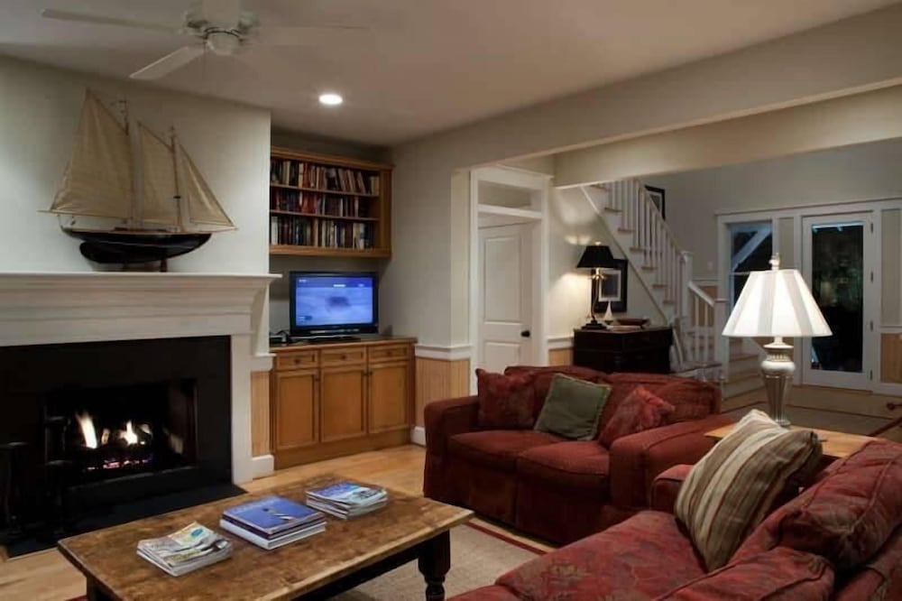 Family House, 5 Bedrooms photo 3