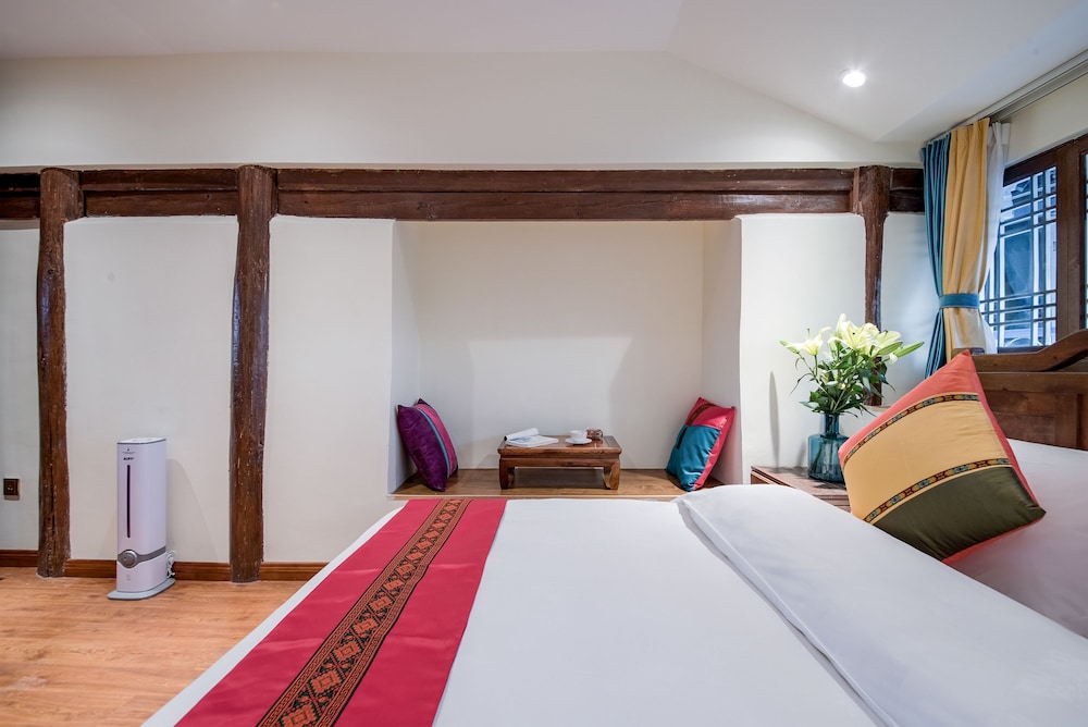 Business Quadruple Room (205+206)