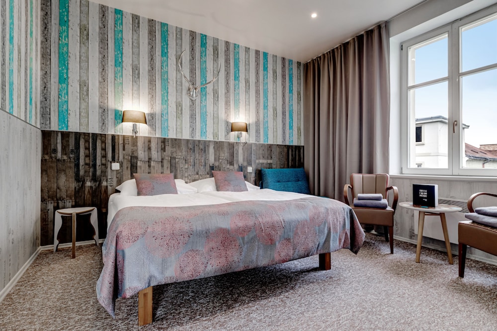 Superior Double or Twin Room - Photo 1