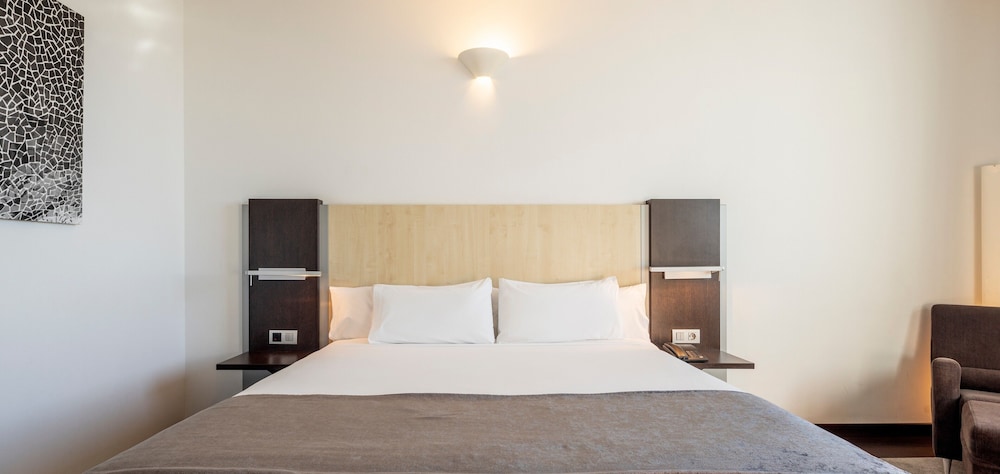 Double Room - Photo 6