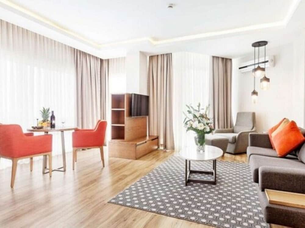 Standard Suite, 1 Bedroom photo 1