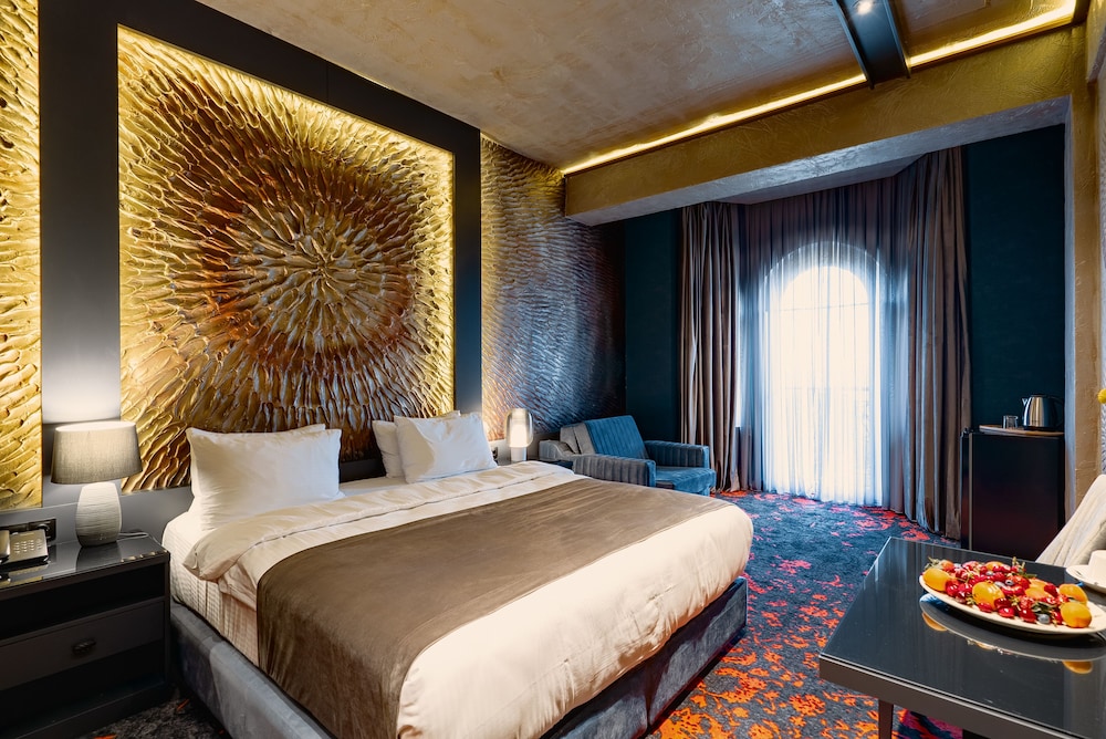Deluxe Double or Twin Room, Sea View - Photo 6