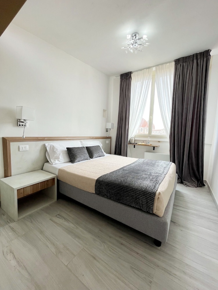 Panoramic Double Room photo 2