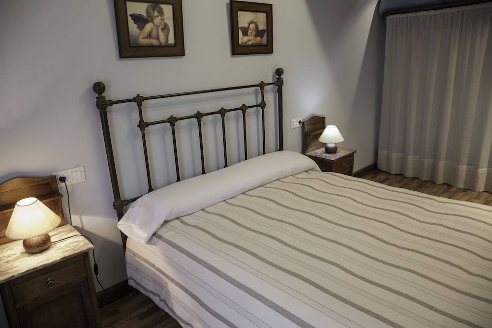 Superior Room (2 Adults + 2 Children)