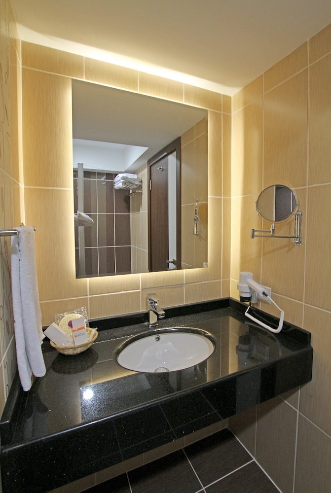 Standard Room photo 2