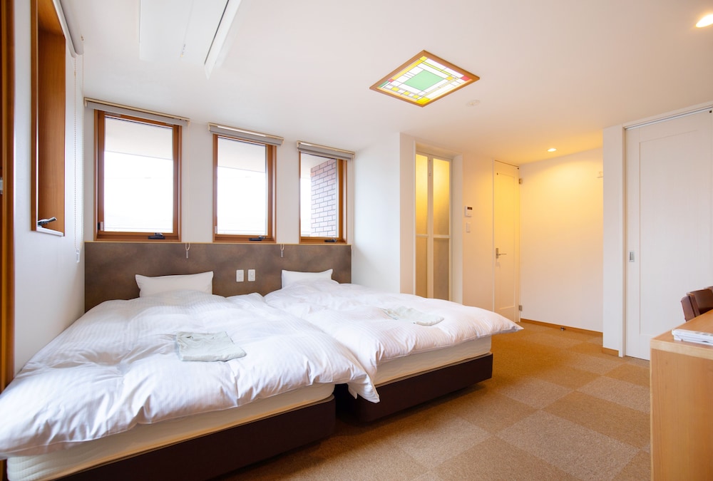 Superior Twin Room with Terrace