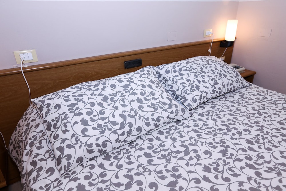 Basic Single Room photo 1