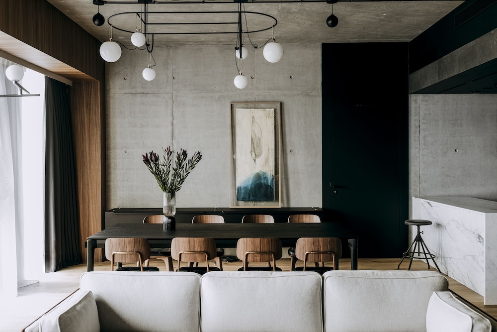 Suite (Nobu) - Photo 1