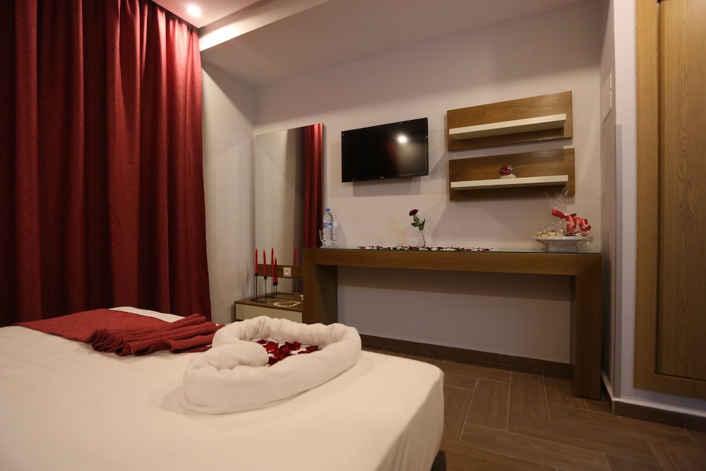 Honeymoon Room, 1 Double Bed photo 3