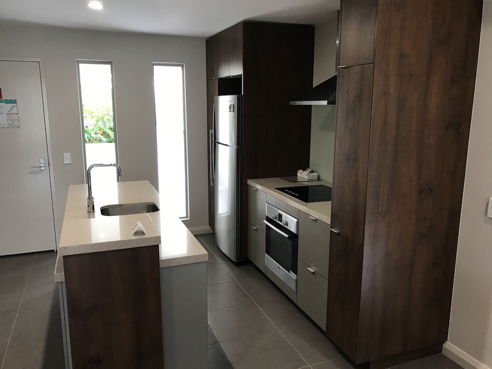 2 Bedroom Apartment with Garden View photo 3