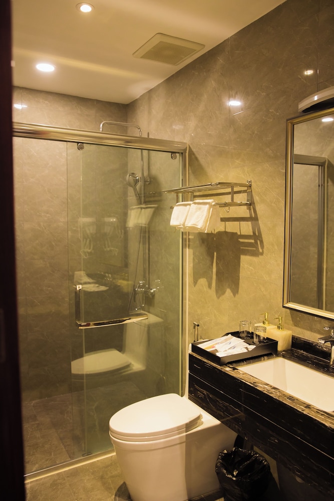 Standard Double or Twin Room photo 2