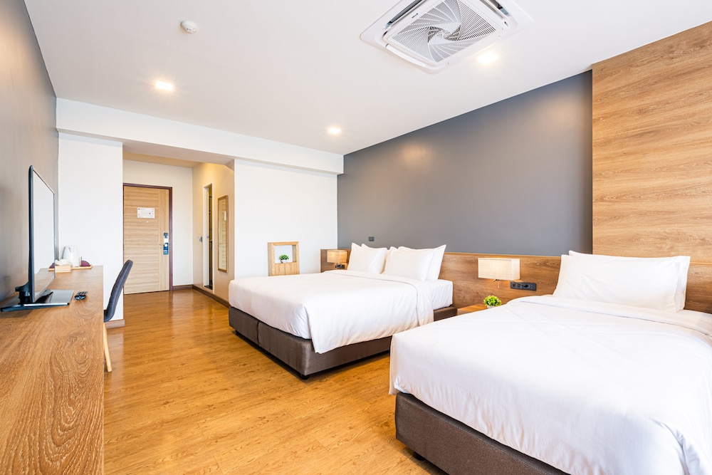 Family Executive Room with Balcony (60sq.m.) - Photo 2
