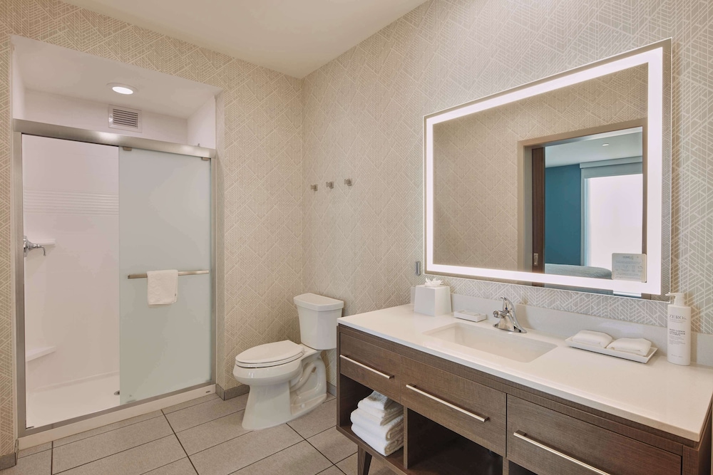 Studio Suite, 2 Queen Beds - Photo 8
