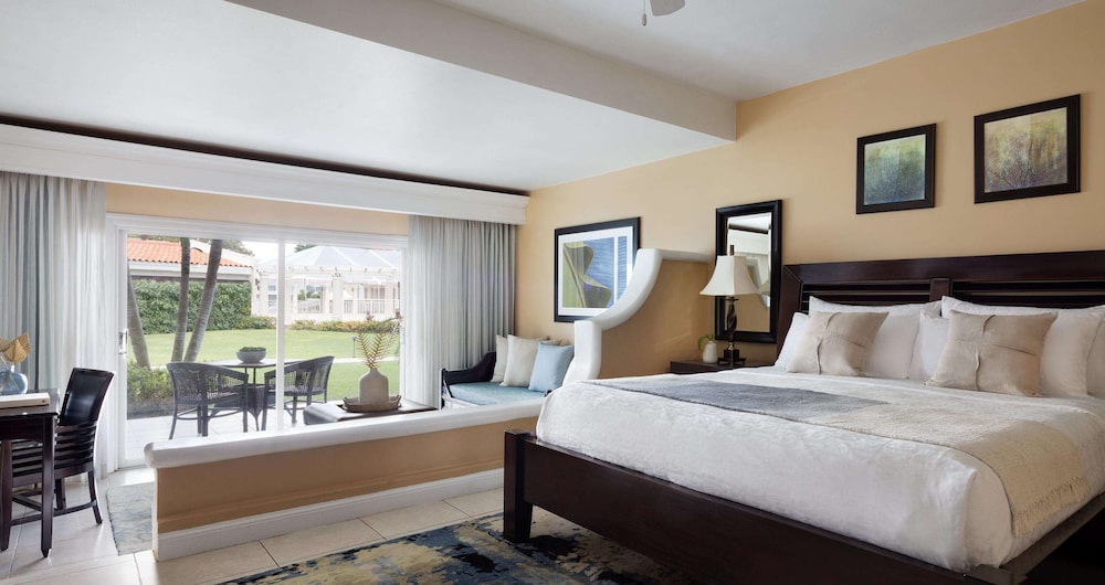 Luxury Suite, 1 Bedroom, Garden View (Caribbean Grande Luxe Suite King)
