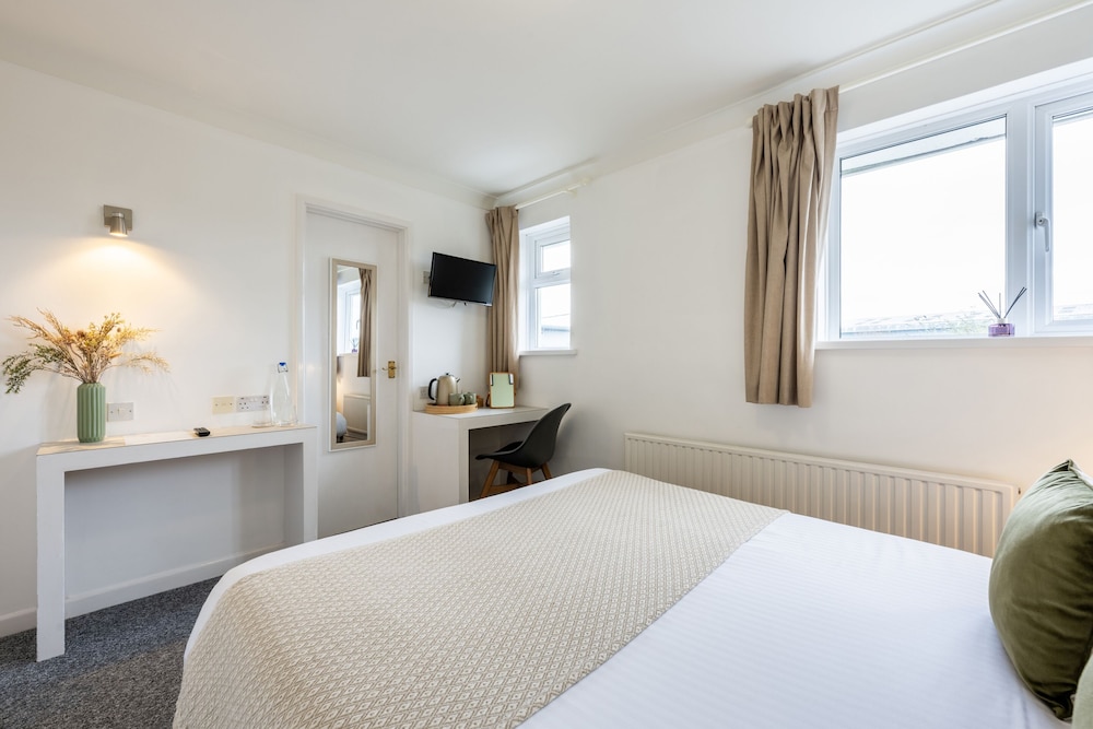 Double Room, Ensuite - Photo 19