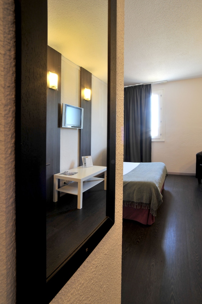 Triple Room - Photo 2