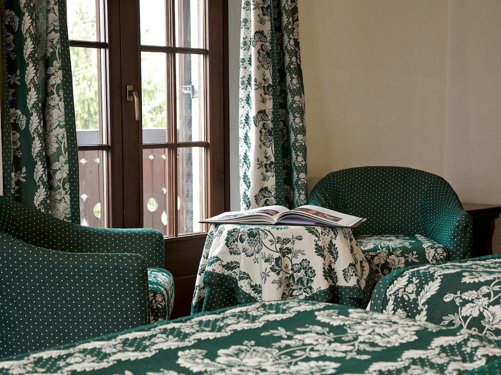 Deluxe Double Room photo 3