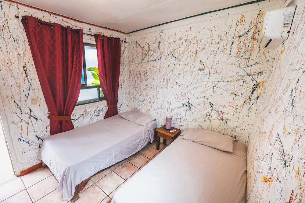 Economy Double Room, Multiple Beds, Accessible, Private Bathroom