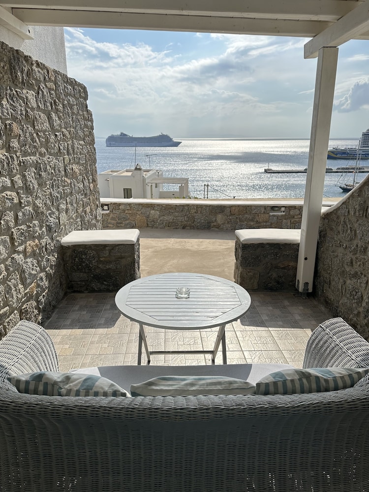 Superior Double Room, Sea View photo 2