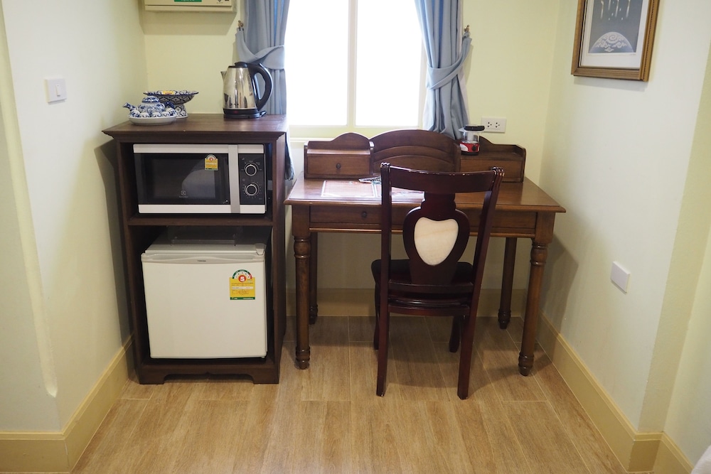 room photo