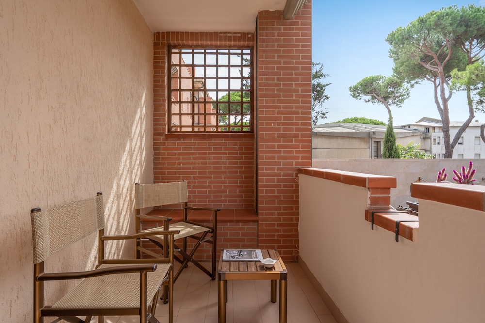 Standard Double or Twin Room, Garden View photo 3