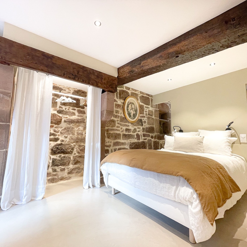 Deluxe Room, 1 Double Bed, Non Smoking, Ground Floor photo 1