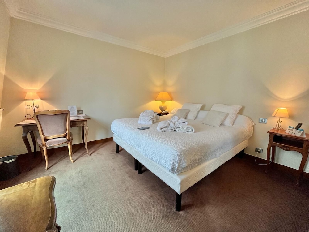Executive Double Room, 1 Bedroom, Private Bathroom, River View photo 3