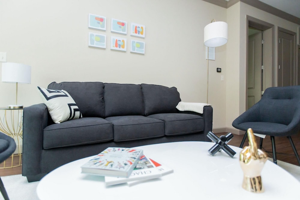 Apartment photo 3