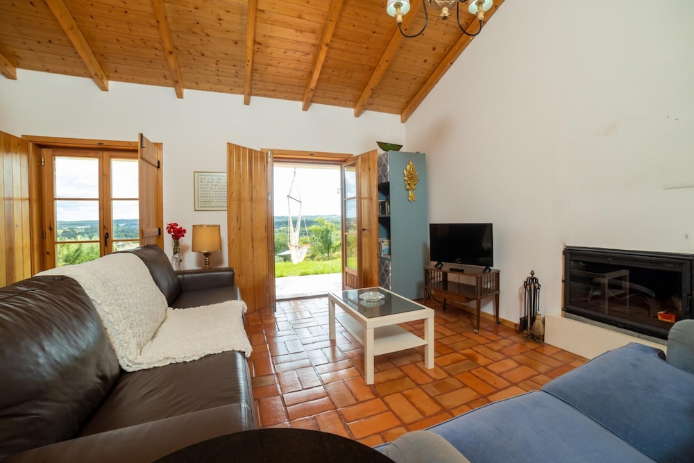 Villa photo 1