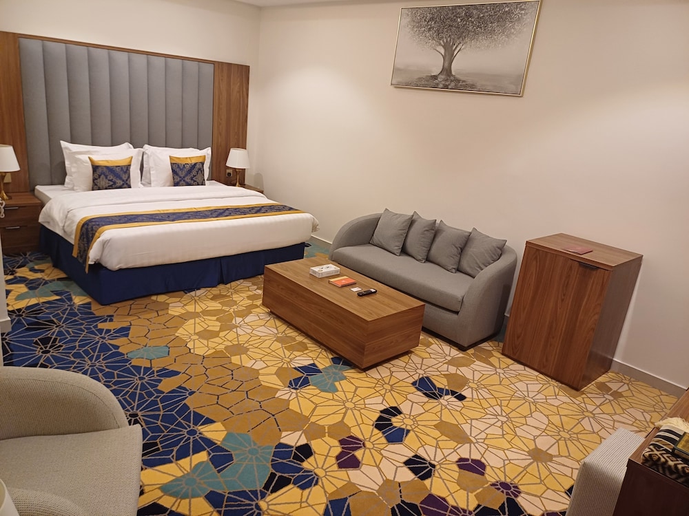 Junior Suite