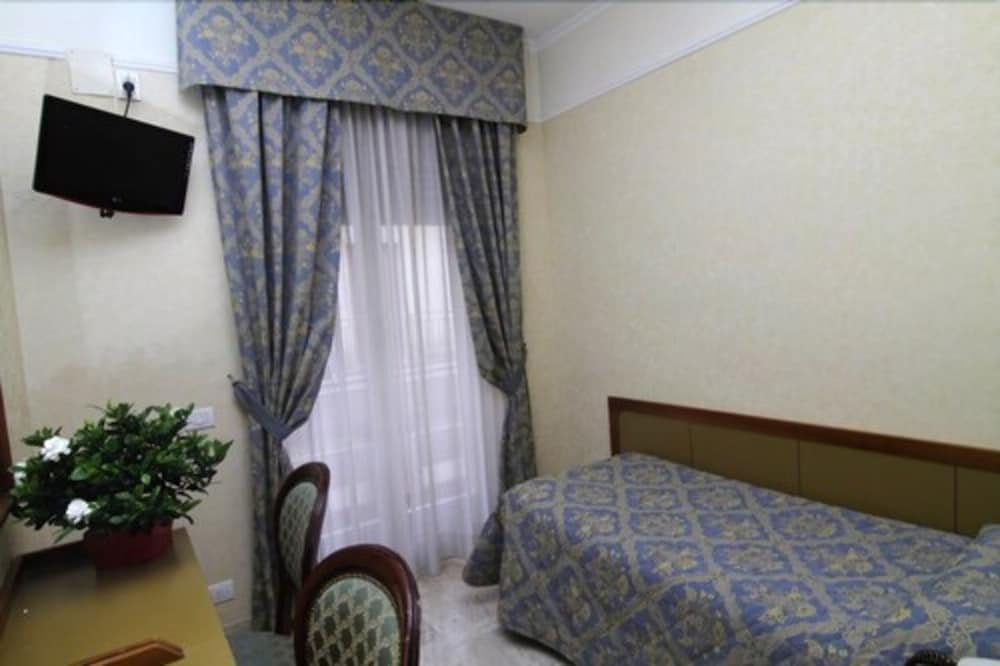 Economy Single Room photo 1