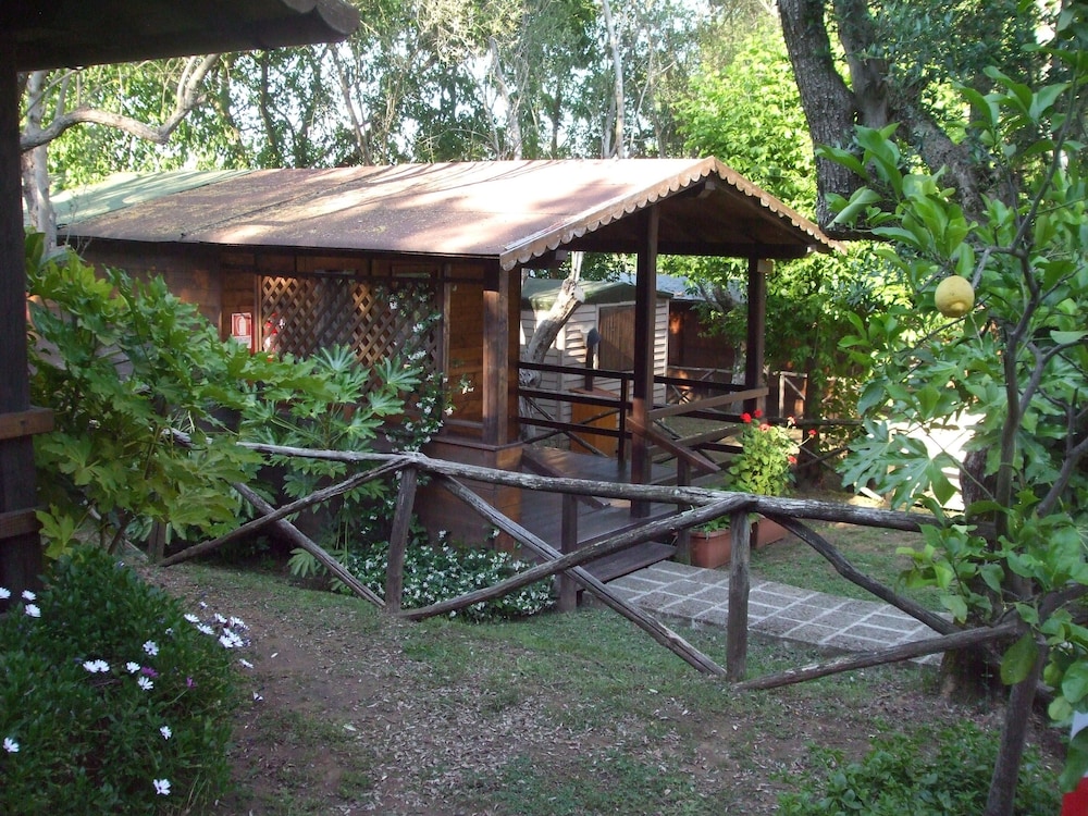 Suite, 2 Bedrooms, Garden View photo 2