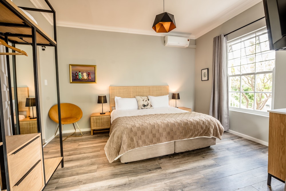 Deluxe Room - Photo 1