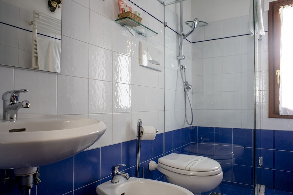 Superior Double or Twin Room, Valley View, photo 6