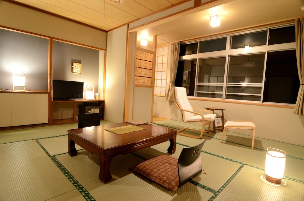 Standard Japanese Style Room -10 Tatami-Mats With Balcony, Non Smoking photo 1