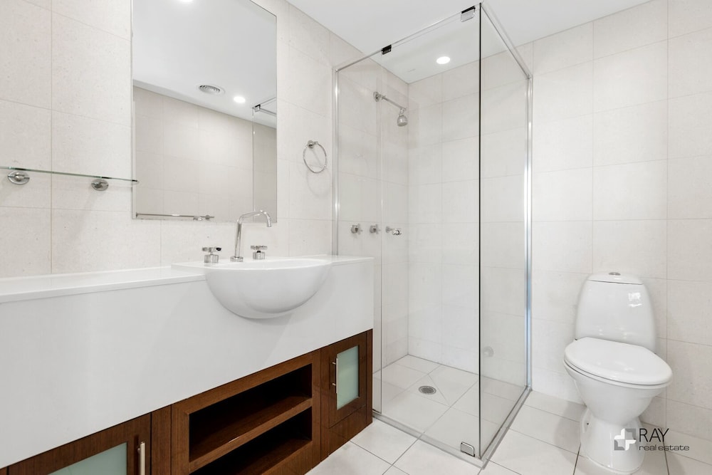 Two Bedroom Club Suite photo 3