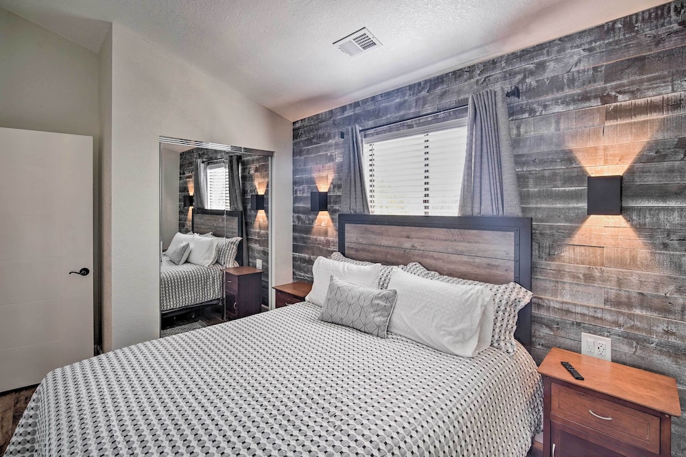 House (2 Bedrooms) photo 2