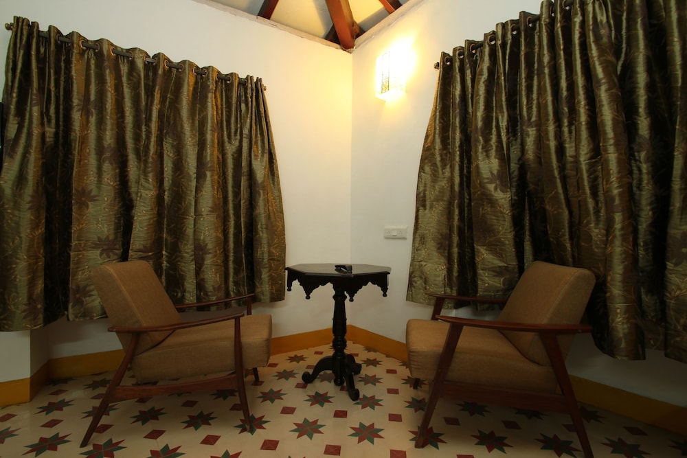 Premium Double or Twin Room photo 3