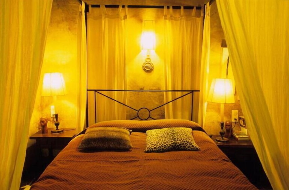 Standard Double Room photo 3