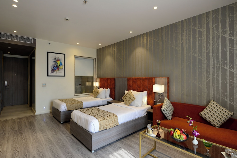 Deluxe Room - Photo 5