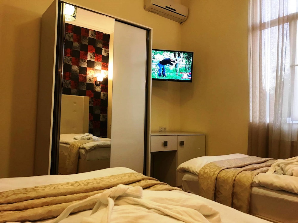 Family Suite, City View photo 2