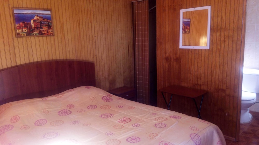 Family Cabin, 2 Bedrooms photo 2