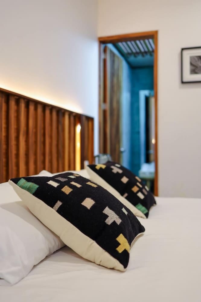 Deluxe Room, 1 King Bed, Hot Tub (Macuil) photo 1
